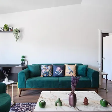 Cozy Penthouse With The Balcony