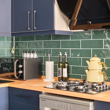 Cozy Penthouse With The Balcony Apartamento