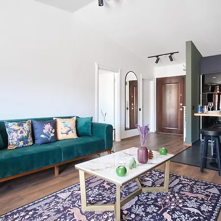 Cozy Penthouse With The Balcony Apartman