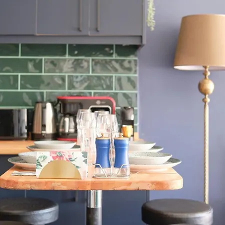 Cozy Penthouse With The Balcony * Isztambul