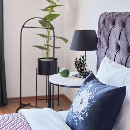 Cozy Penthouse With The Balcony Apartment Istanbul