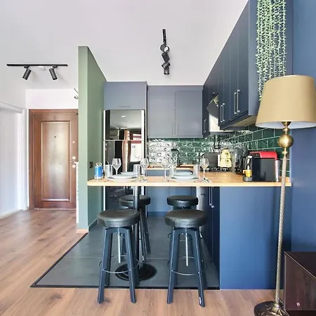 Cozy Penthouse With The Balcony İstanbul