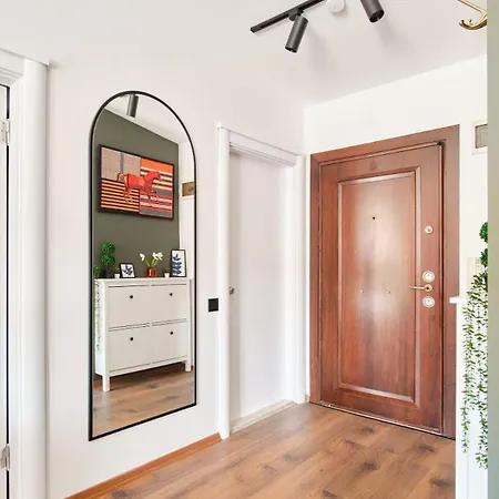 Daire Cozy Penthouse With The Balcony *