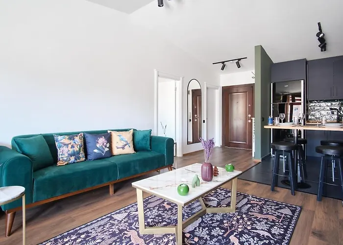 Cozy Penthouse With The Balcony Διαμέρισμα