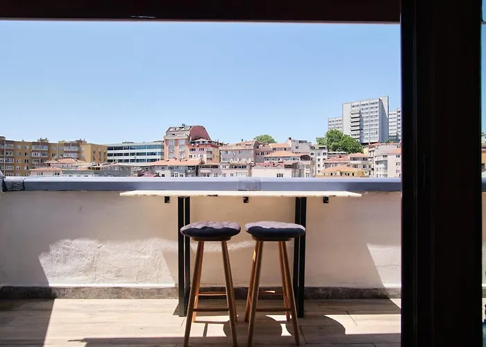 Διαμέρισμα Cozy Penthouse With The Balcony *