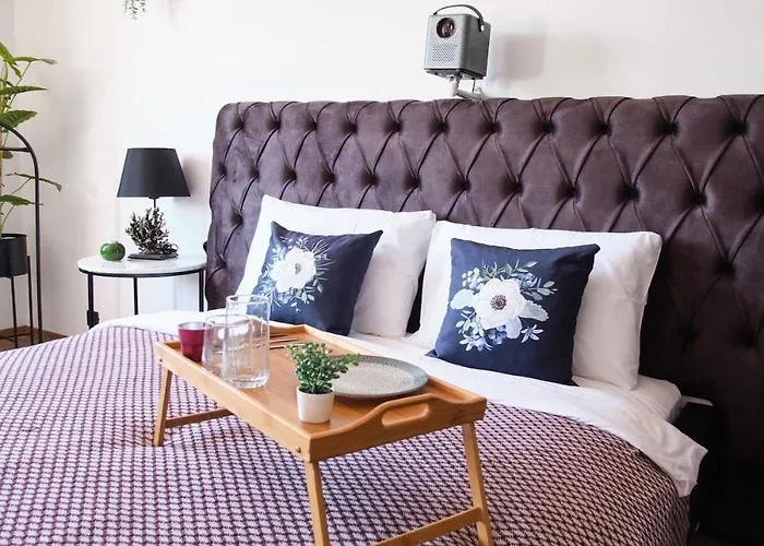 Διαμέρισμα Cozy Penthouse With The Balcony *