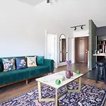 Cozy Penthouse With The Balcony Apartamento